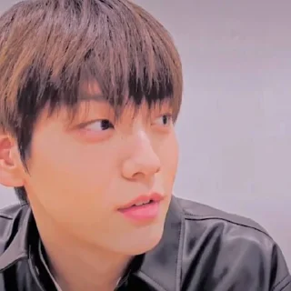 🖤 emoji soobin txt ⨾ @stickernct. Telegram sticker 8 of 42