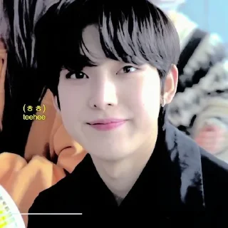 Sticker from ↷ ·˚ ༘ 𝓢𝓾𝓷𝓸𝓸  : @escupino ,