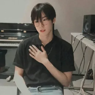 🕸 emoji doyoung @araldya Telegram sticker 8 of 26