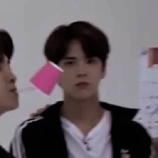 Sticker from 🗞⏧ YOUNGHOON, @HELLCVATORR