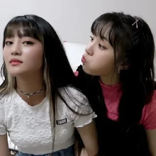 🦪 emoji ⭒ yuqi ，@bunnyieust Telegram sticker 3 of 25
