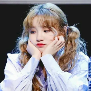 💗 emoji ⌗ Yuqi by : @stickernct Telegram sticker 15 of 25