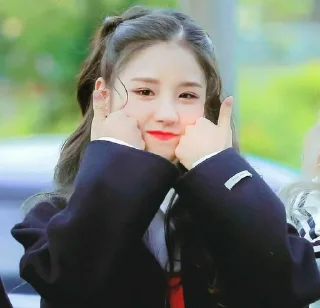 Sticker from Heejin @Bitnaslva