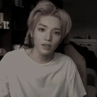 Sticker from @lastkidoyen taeyong dark