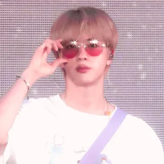 💗 emoji jin muster sowoozoo . @seokjiniest Telegram sticker 17 of 39
