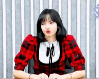 😌 emoji Lalisa Telegram sticker 10 of 50