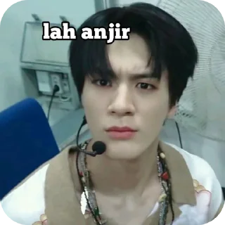 🧟‍♀ emoji cewe jeno Telegram sticker 23 of 37