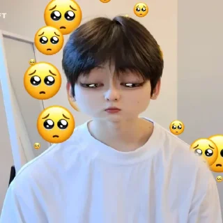🥺 emoji ≛ 𝘴υ‌ꬻⱺⱺ @zrylly ≛ Telegram sticker 5 of 36