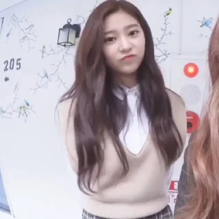 😗 emoji @kimminju in a nutshell Telegram sticker 22 of 31