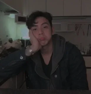 🔐 emoji Christian yu | by : @Tikelnysun Telegram sticker 15 of 28