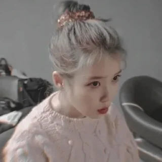 🌷 emoji LEE JIEUN ( IU ) 🌷┼ BY @FVCK00PRIDE Telegram sticker 18 of 50