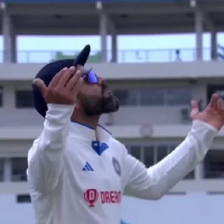 🌟 emoji King Kohli 4 - @Prab7at Telegram sticker 15 of 83