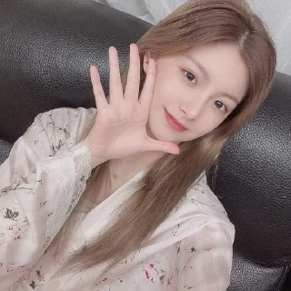 🤍 emoji Yiren Telegram sticker 10 of 11