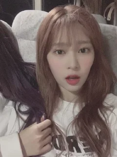 Sticker from Minju izone @yourqween