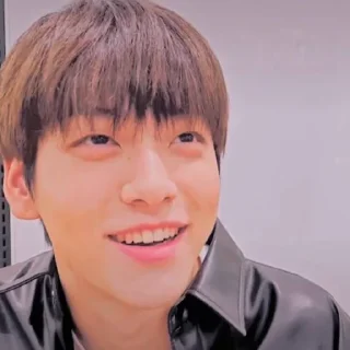 🖤 emoji soobin txt ⨾ @stickernct. Telegram sticker 18 of 42