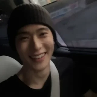 Sticker from ㅤ⌦ 𝕵AEHYUN @XXMAFIAWEB