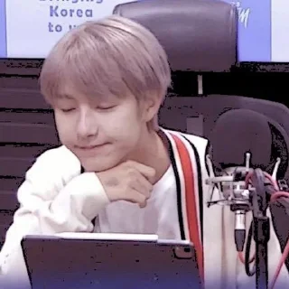 😌 emoji — 🎀 Renjun . . @Ddoyie Telegram sticker 23 of 40