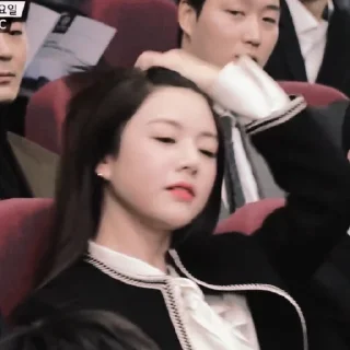 👀 emoji goyounjung — @mayluxy Telegram sticker 20 of 40