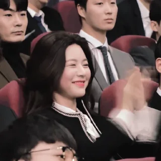 👀 emoji goyounjung — @mayluxy Telegram sticker 13 of 40