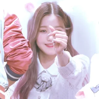 🐰 emoji Wonyoung @BYUUWIE ˚⁺˳✧༚ Telegram sticker 4 of 17