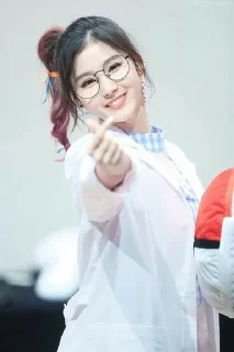😊 emoji Sana twice Telegram sticker 2 of 21