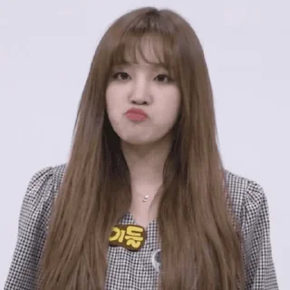Sticker from SONG YUQI by @madmotha ☀️
