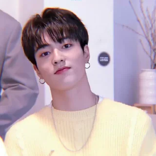 Sticker from －☆𝐇𝐀𝐑𝐔𝐓𝐎 ＇ @ssoftbwaby