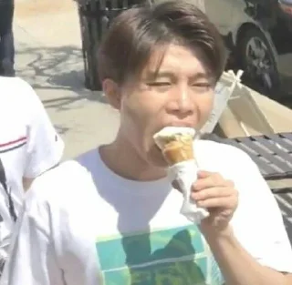 😀 emoji Moon Taeil meme @stikermemeidolkpop Telegram sticker 15 of 39