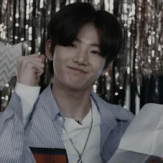 Sticker from 🎐≭ KIM JUNKYU @GALLERYOURS