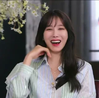 🌨 emoji ⚘ lee ji ah ﹝ @kdramastiker ﹞ Telegram sticker 13 of 40