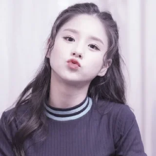 🦋 emoji Heejin @FVCKIESTGURL Telegram sticker 6 of 38