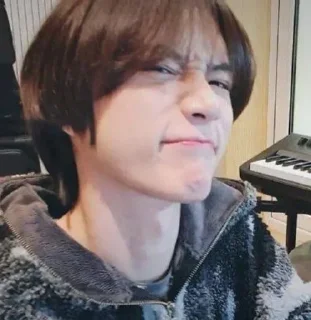 🌟 emoji Beomgyu @stikertxt Telegram sticker 19 of 45