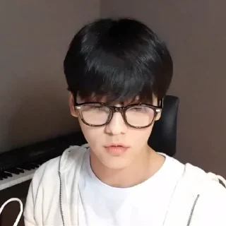 Sticker from Choi Soobin🐰