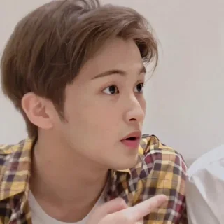 Sticker from @j0rgav as mark lee.