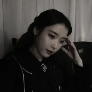 🌙 emoji 🌷:: lee ji-eun^iu | @ngeuwu Telegram sticker 24 of 50
