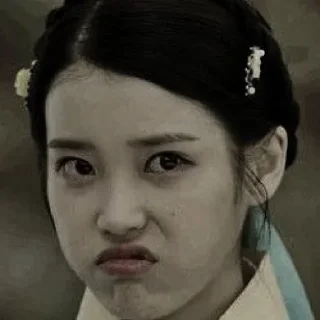 🌙 emoji 🌷:: lee ji-eun^iu | @ngeuwu Telegram sticker 3 of 50