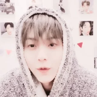 Sticker from Soobin 𔘓 @lilbebekuromi