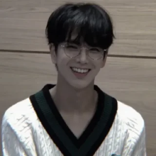 🗝 emoji younghoon @APLAEPEIDI Telegram sticker 18 of 23