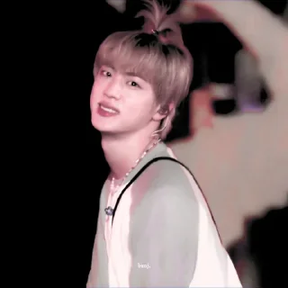 Sticker from jin muster sowoozoo . @seokjiniest