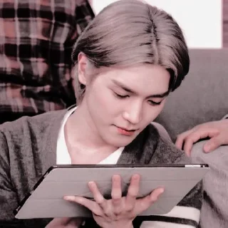 🌹 emoji taeyong soft :: @LY2VIBES Telegram sticker 6 of 63