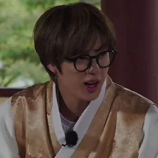 🥠 emoji jin run bts 145 dark ㅡ @seokjiniest Telegram sticker 5 of 56