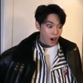 💗 emoji Doyoung meme @BOSSEU00 Telegram sticker 6 of 25