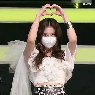 😊 emoji Sana twice Telegram sticker 12 of 21