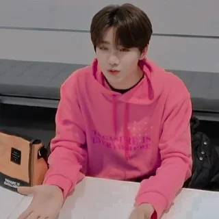 🐾 emoji 𝐊𝐲𝐮 @jnkvyu Telegram sticker 10 of 21