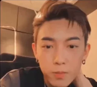 😯 emoji MC非公開活動 Telegram sticker 8 of 20