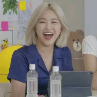 💗 emoji Ryujin Vlive  — @OOKANS Telegram sticker 7 of 50