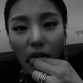 🎴 emoji yeji - @princesshwangg Telegram sticker 5 of 34