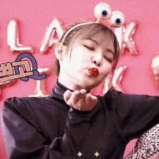 Sticker from ᭞浦' JENNIE ≀ @DDENINIE