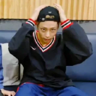 Sticker from hwanwoong @yeowoongie