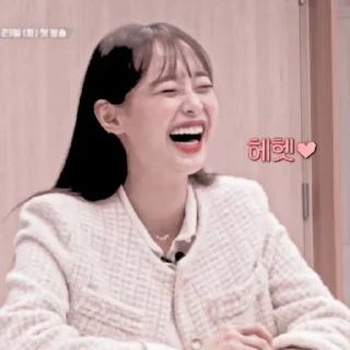 🎟 emoji chuu by @CL0UD69 Telegram sticker 8 of 24
